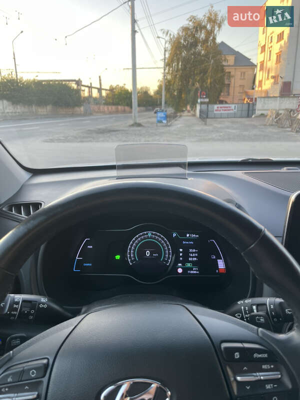 Внедорожник / Кроссовер Hyundai Kona 2020 в Тернополе