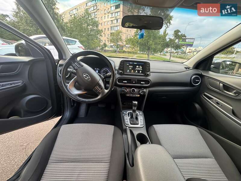 Внедорожник / Кроссовер Hyundai Kona 2019 в Киеве