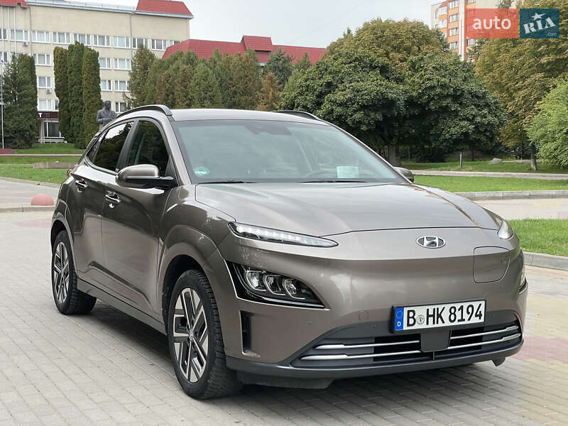Внедорожник / Кроссовер Hyundai Kona 2021 в Тернополе