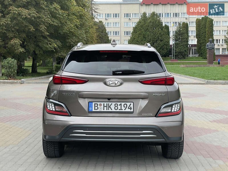 Внедорожник / Кроссовер Hyundai Kona 2021 в Тернополе