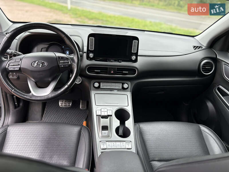 Позашляховик / Кросовер Hyundai Kona 2018 в Стрию