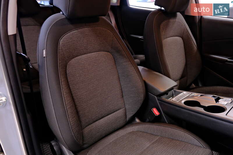 Внедорожник / Кроссовер Hyundai Kona 2020 в Одессе