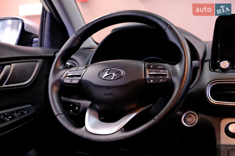 Внедорожник / Кроссовер Hyundai Kona 2020 в Одессе