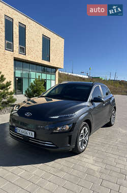 Внедорожник / Кроссовер Hyundai Kona 2021 в Хмельницком
