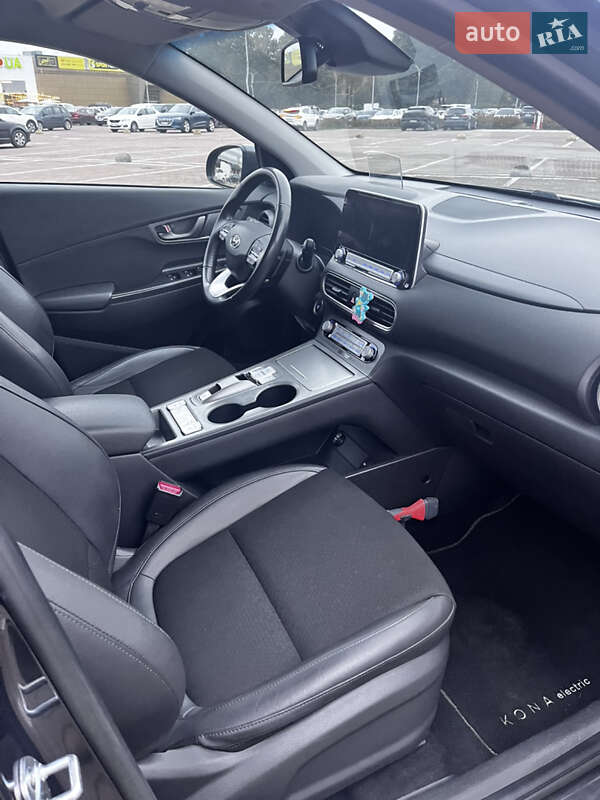 Внедорожник / Кроссовер Hyundai Kona 2020 в Житомире