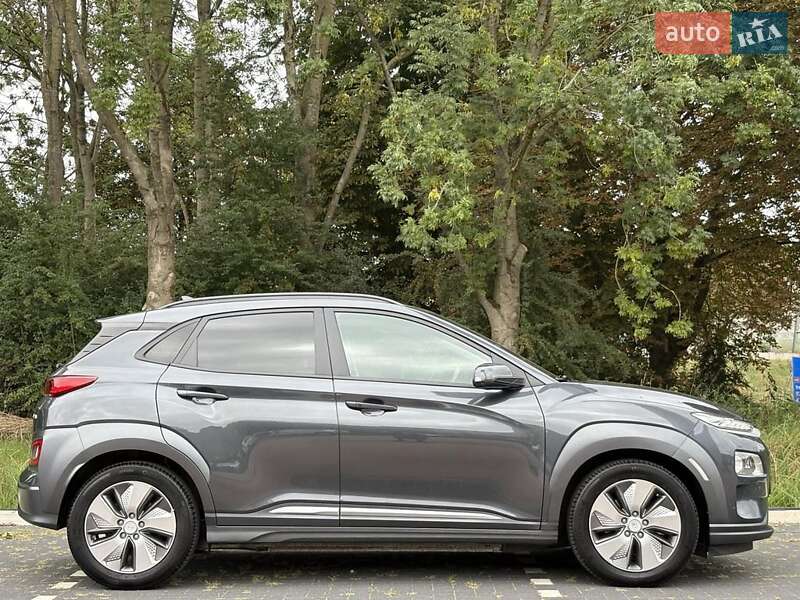 Позашляховик / Кросовер Hyundai Kona 2018 в Тернополі