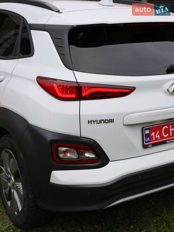 Внедорожник / Кроссовер Hyundai Kona 2020 в Тернополе