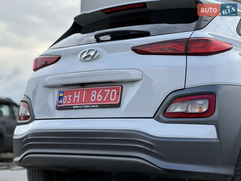 Позашляховик / Кросовер Hyundai Kona 2020 в Рівному