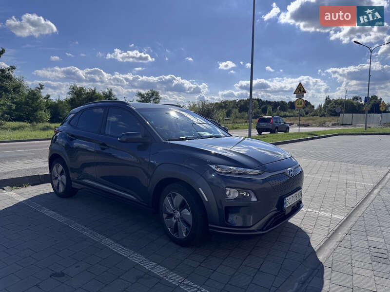 Внедорожник / Кроссовер Hyundai Kona 2019 в Львове