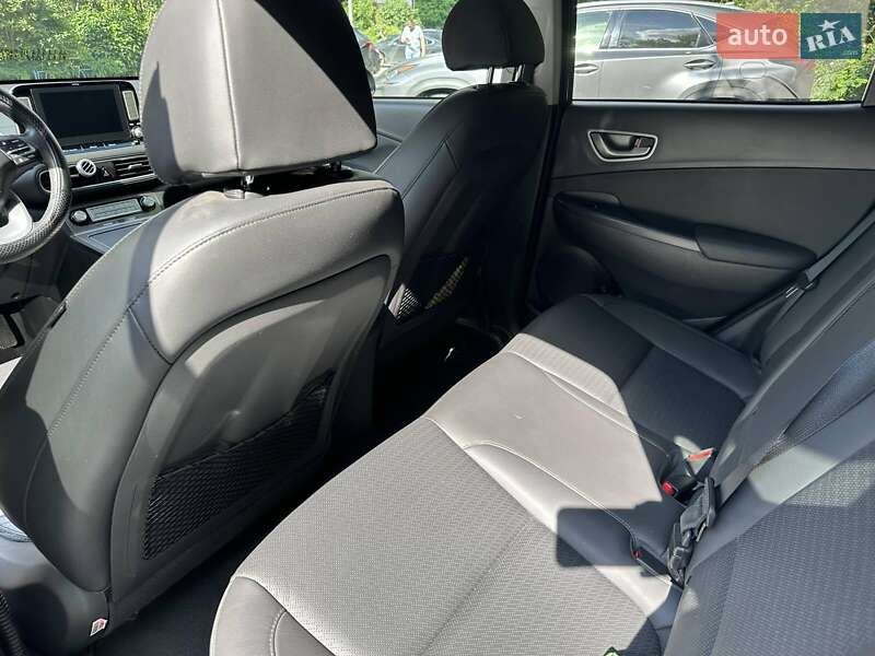 Позашляховик / Кросовер Hyundai Kona 2019 в Києві фото 11 Позашляховик / Кросовер Hyundai Kona 2019 в Києві