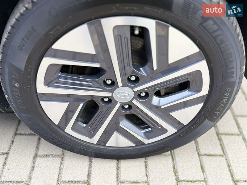 Внедорожник / Кроссовер Hyundai Kona 2022 в Дубно