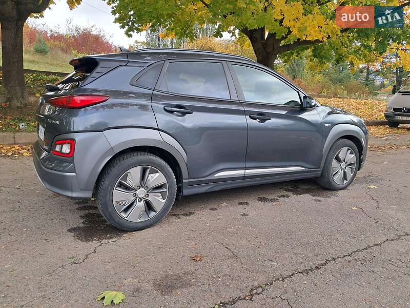 Позашляховик / Кросовер Hyundai Kona 2019 в Рівному