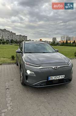 Позашляховик / Кросовер Hyundai Kona 2018 в Львові