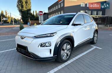 Внедорожник / Кроссовер Hyundai Kona 2018 в Житомире