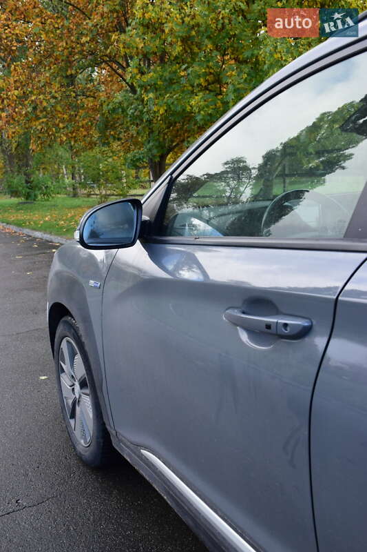 Позашляховик / Кросовер Hyundai Kona 2019 в Києві фото 12 Позашляховик / Кросовер Hyundai Kona 2019 в Києві