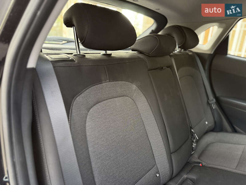 Позашляховик / Кросовер Hyundai Kona 2021 в Тернополі