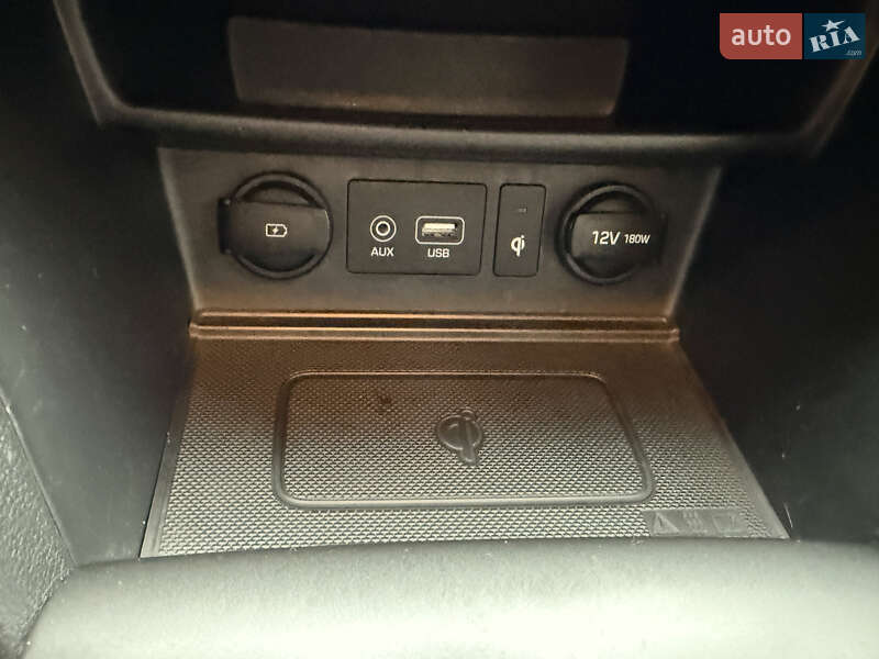 Позашляховик / Кросовер Hyundai Kona 2020 в Києві