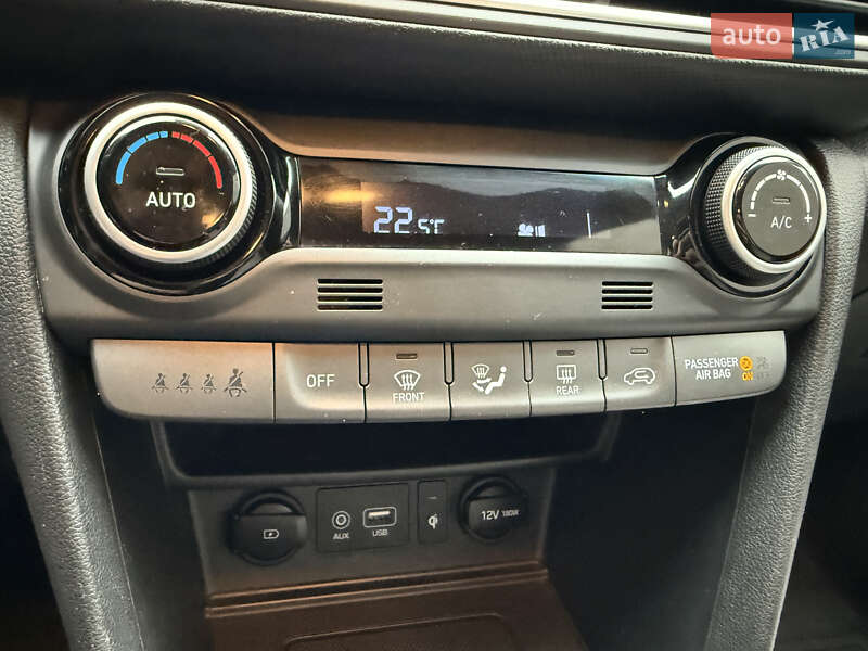 Позашляховик / Кросовер Hyundai Kona 2020 в Києві