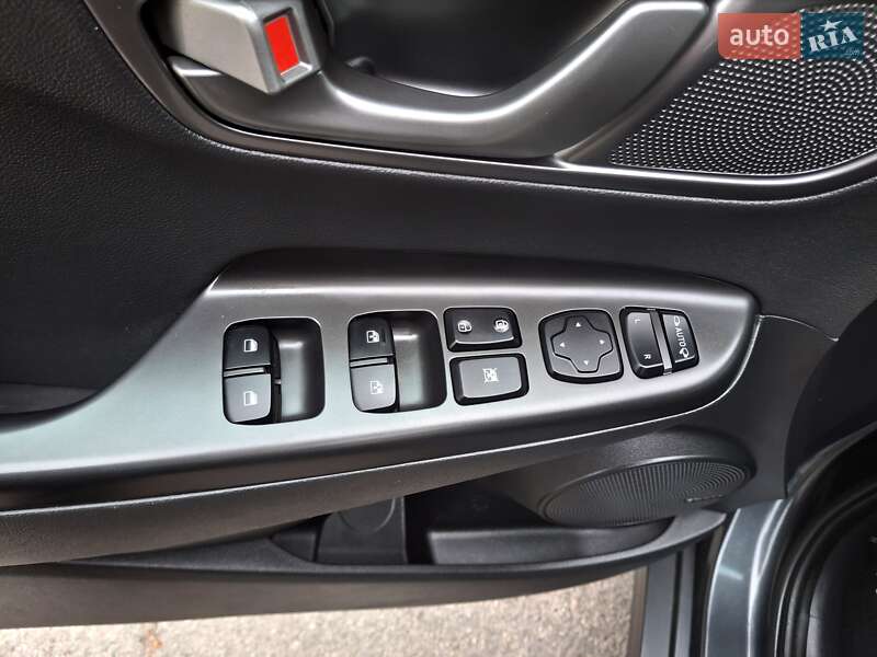 Внедорожник / Кроссовер Hyundai Kona 2019 в Днепре фото 19 Внедорожник / Кроссовер Hyundai Kona 2019 в Днепре