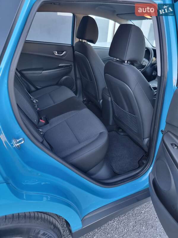 Внедорожник / Кроссовер Hyundai Kona 2022 в Виннице