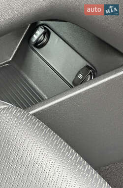 Внедорожник / Кроссовер Hyundai Kona 2020 в 