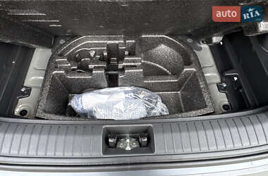 Внедорожник / Кроссовер Hyundai Kona 2020 в 