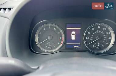 Внедорожник / Кроссовер Hyundai Kona 2021 в 