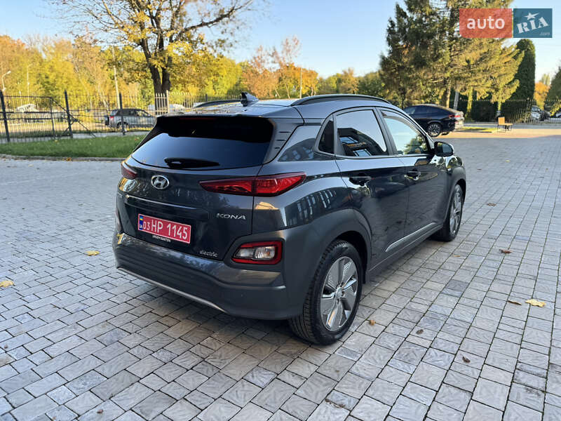 Внедорожник / Кроссовер Hyundai Kona 2020 в Ровно