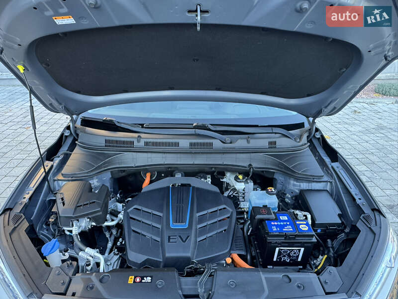 Внедорожник / Кроссовер Hyundai Kona 2020 в Ровно