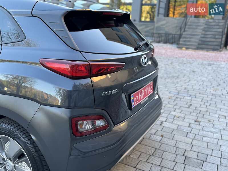 Внедорожник / Кроссовер Hyundai Kona 2020 в Ровно