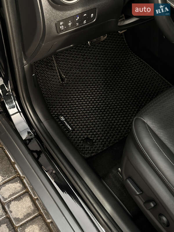 Внедорожник / Кроссовер Hyundai Kona 2020 в Одессе