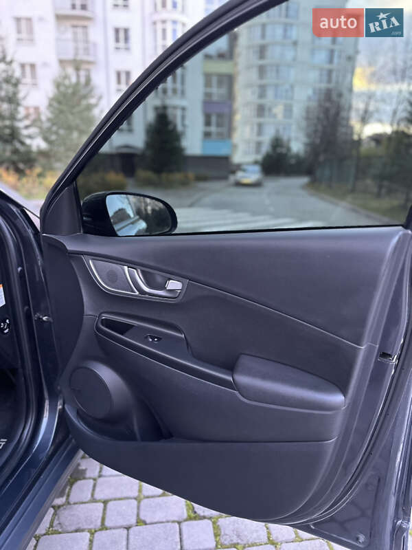 Позашляховик / Кросовер Hyundai Kona 2020 в Івано-Франківську