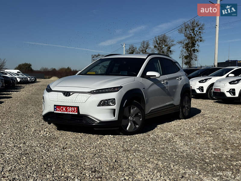 Внедорожник / Кроссовер Hyundai Kona 2021 в Львове