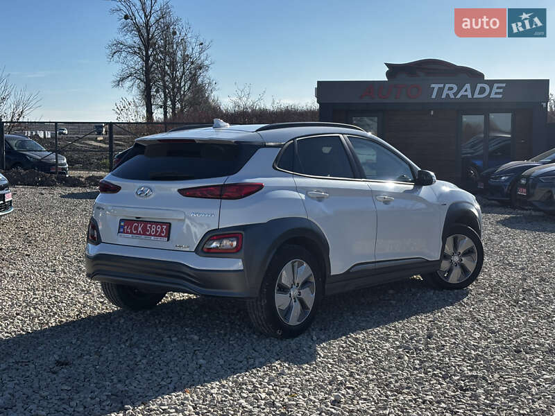 Внедорожник / Кроссовер Hyundai Kona 2021 в Львове