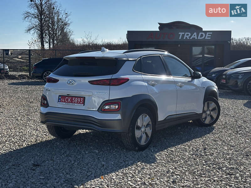 Внедорожник / Кроссовер Hyundai Kona 2021 в Львове