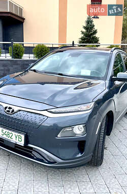 Позашляховик / Кросовер Hyundai Kona 2019 в Стрию