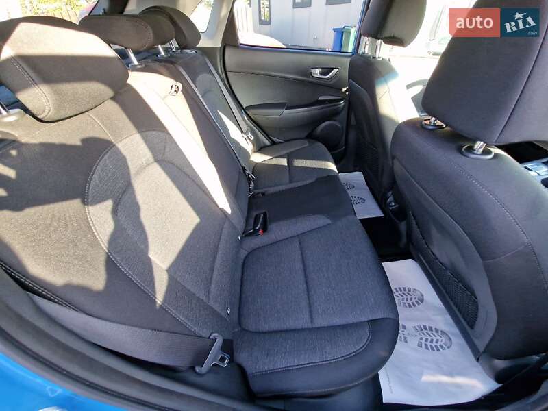 Внедорожник / Кроссовер Hyundai Kona 2021 в Виннице