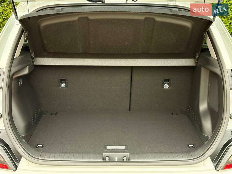 Внедорожник / Кроссовер Hyundai Kona 2022 в Самборе