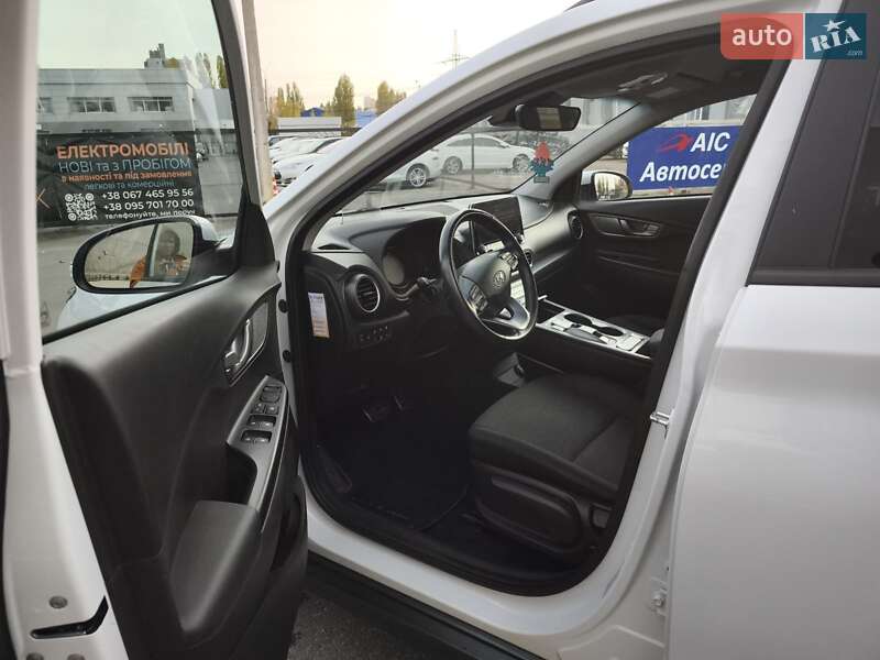 Внедорожник / Кроссовер Hyundai Kona 2020 в Киеве