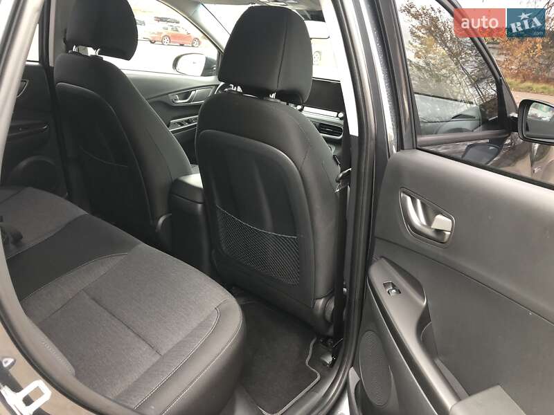 Внедорожник / Кроссовер Hyundai Kona 2020 в Ровно