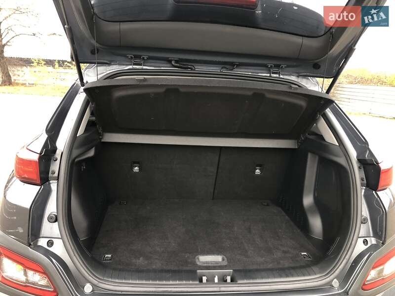 Внедорожник / Кроссовер Hyundai Kona 2020 в Ровно