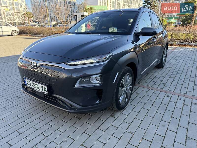 Позашляховик / Кросовер Hyundai Kona 2020 в Ужгороді