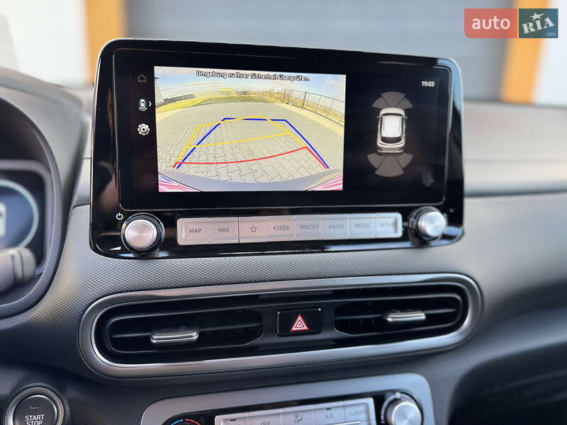 Внедорожник / Кроссовер Hyundai Kona 2022 в Ровно