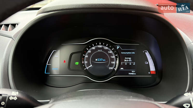 Внедорожник / Кроссовер Hyundai Kona 2020 в Киеве