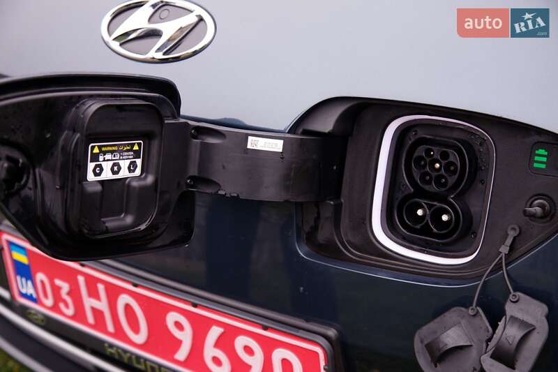 Внедорожник / Кроссовер Hyundai Kona 2023 в Бердичеве