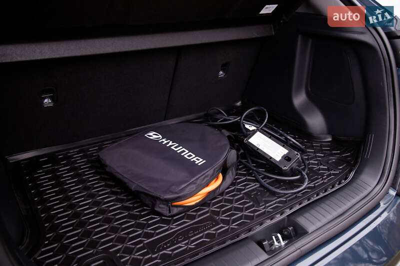 Внедорожник / Кроссовер Hyundai Kona 2023 в Бердичеве