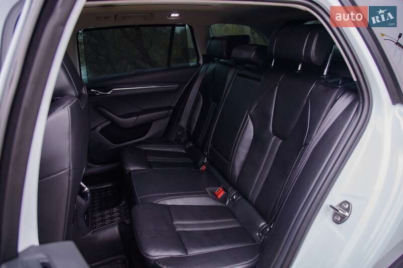 Внедорожник / Кроссовер Hyundai Kona 2023 в Бердичеве