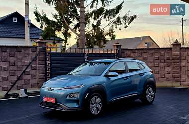 Внедорожник / Кроссовер Hyundai Kona 2021 в Дубно