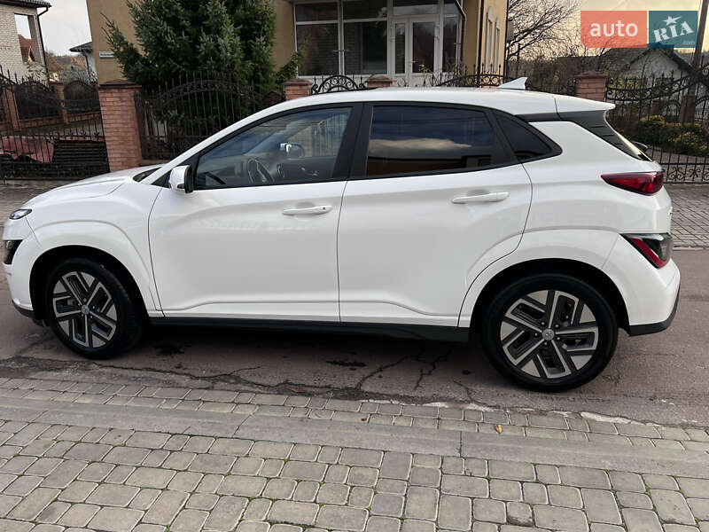 Позашляховик / Кросовер Hyundai Kona 2023 в Луцьку фото 11 Позашляховик / Кросовер Hyundai Kona 2023 в Луцьку