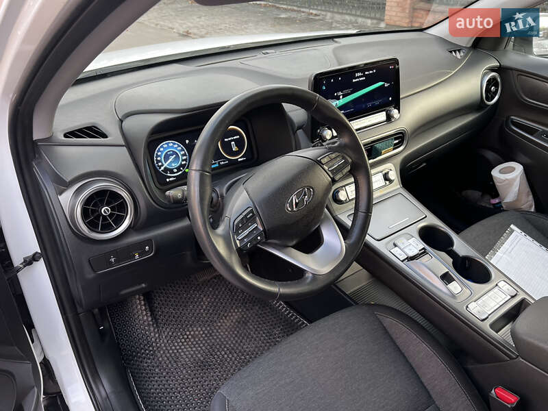 Позашляховик / Кросовер Hyundai Kona 2023 в Луцьку фото 15 Позашляховик / Кросовер Hyundai Kona 2023 в Луцьку